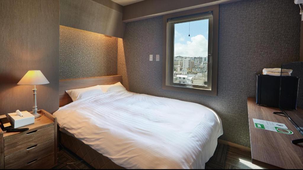 Ryuka Hotel Naha Bagian luar foto