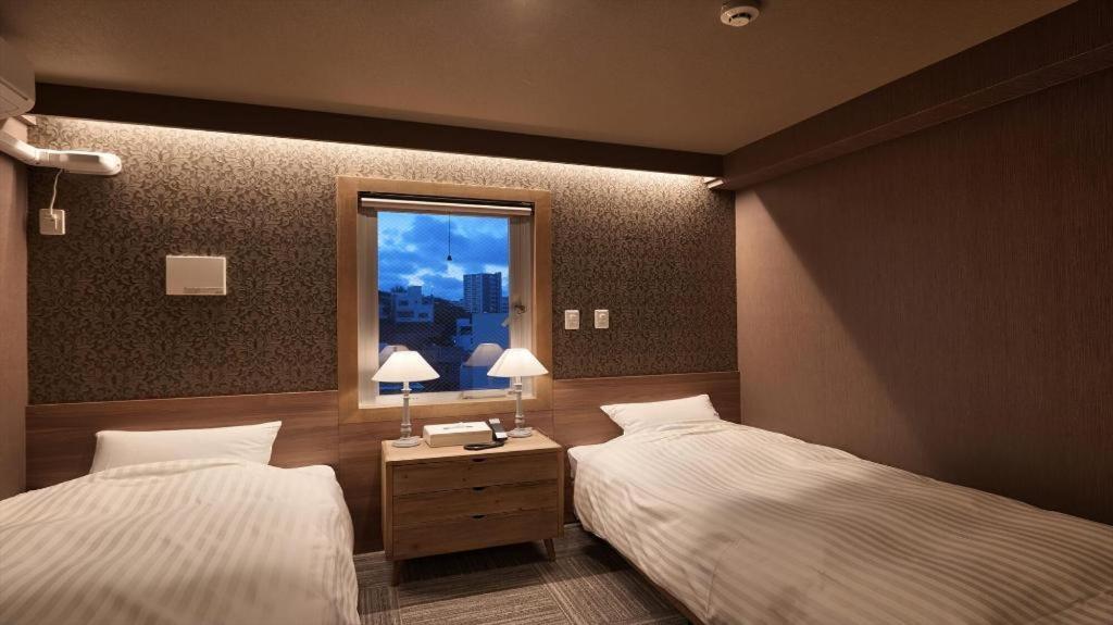 Ryuka Hotel Naha Bagian luar foto