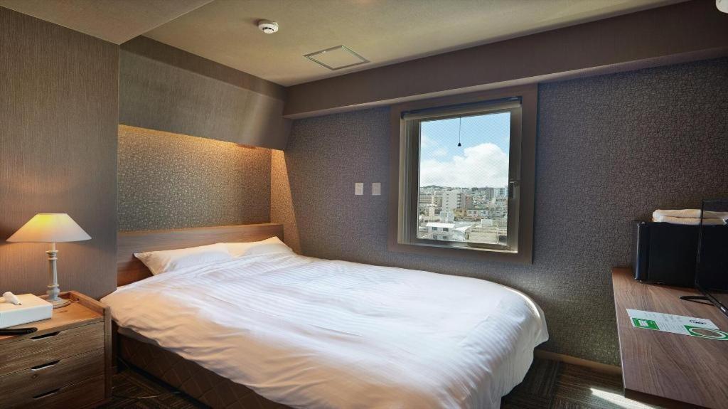 Ryuka Hotel Naha Bagian luar foto