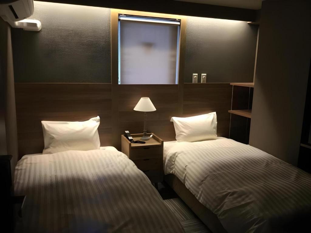 Ryuka Hotel Naha Bagian luar foto