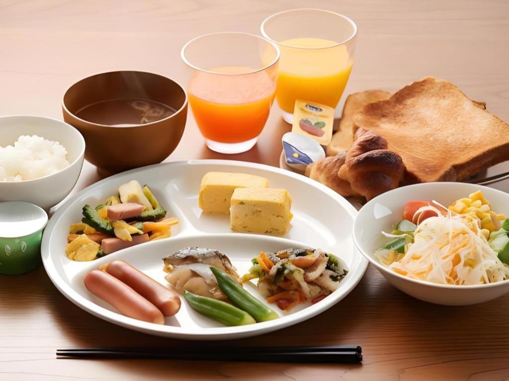Ryuka Hotel Naha Bagian luar foto