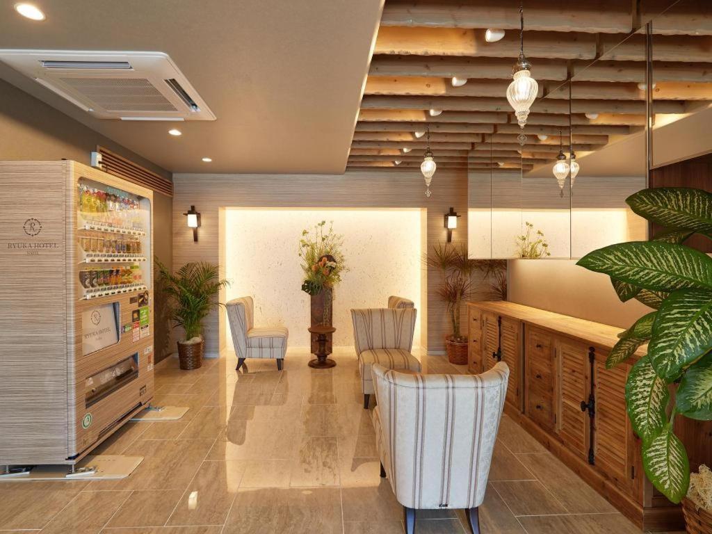 Ryuka Hotel Naha Bagian luar foto