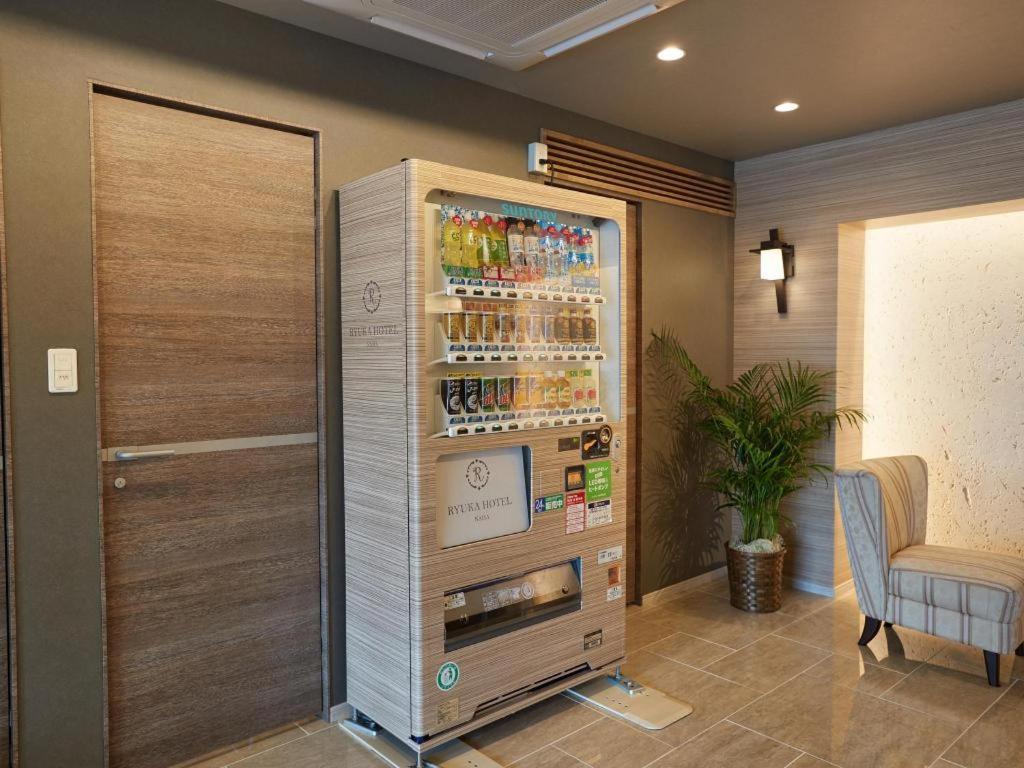 Ryuka Hotel Naha Bagian luar foto