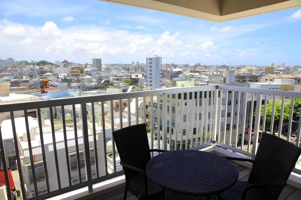 Ryuka Hotel Naha Bagian luar foto